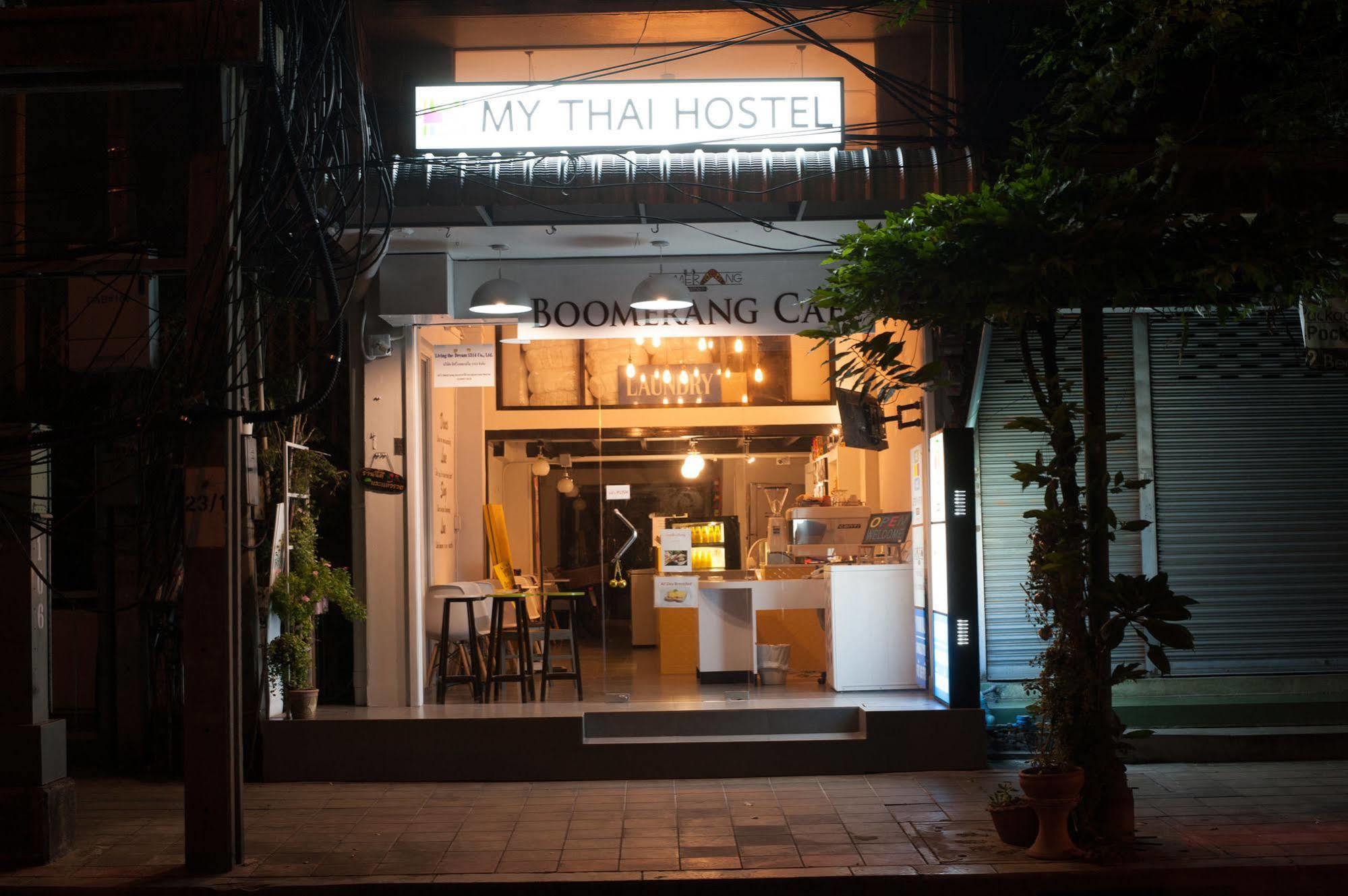 My Thai Hostel Bangkok Exterior photo